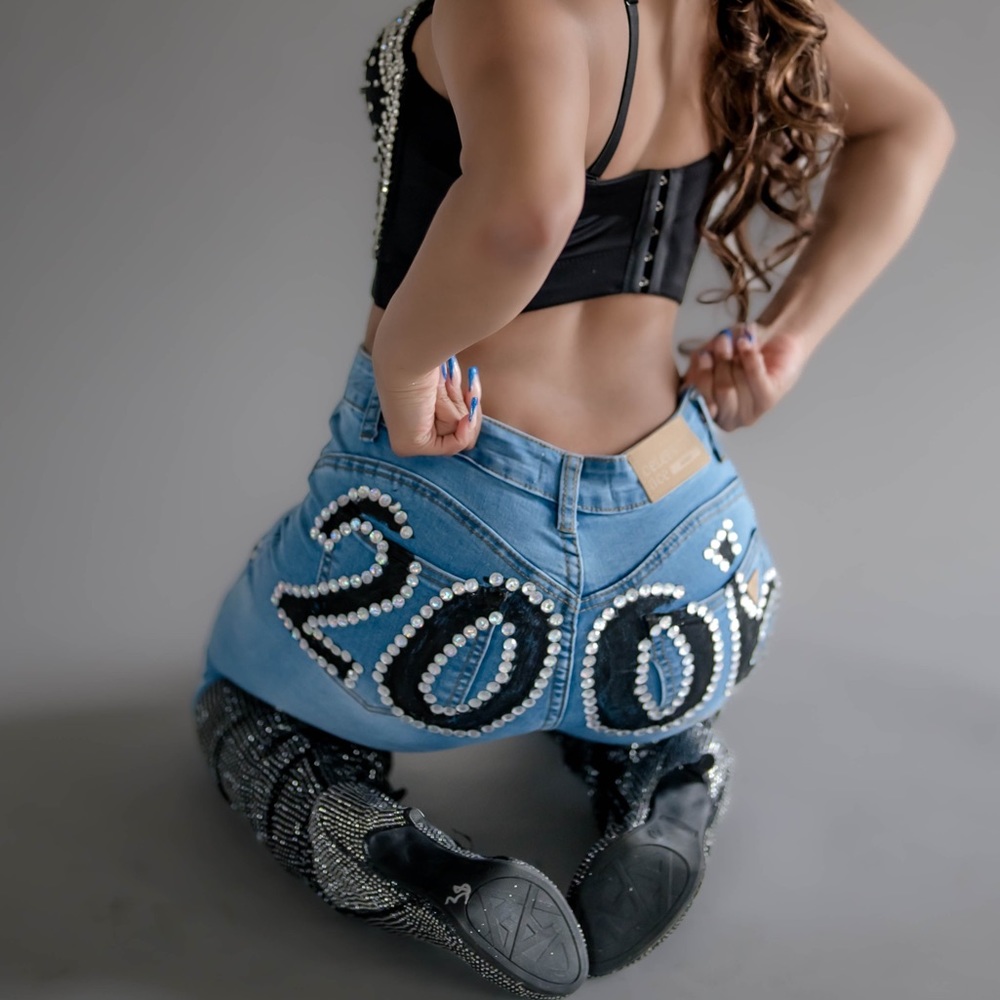 Custom rhinestoned '2006' skinny stretchy light wash jeans